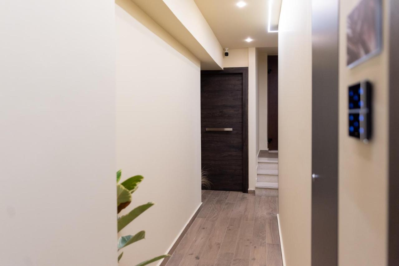 Theros By Agora Luxury Apartments In The Heart Of Heraklion מראה חיצוני תמונה